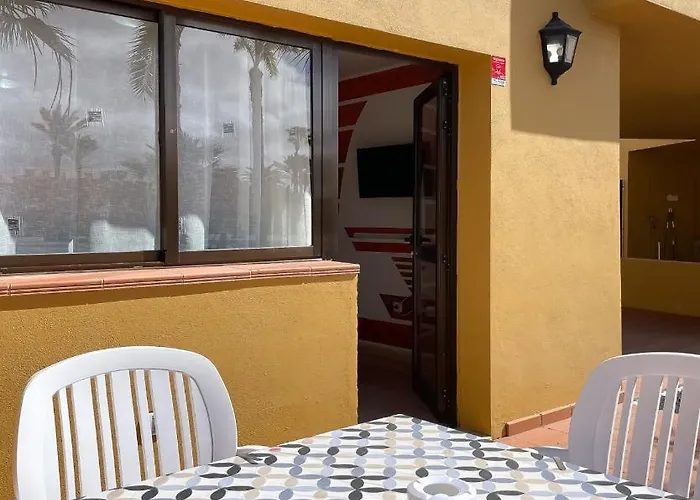 בית נופש Raffi House *