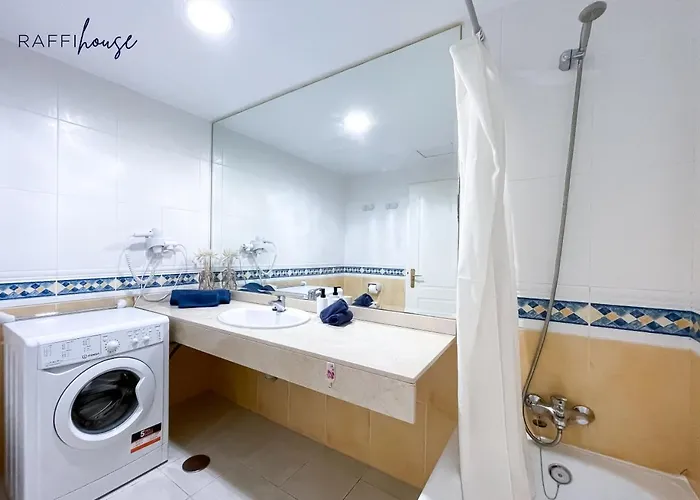 בית נופש Raffi House