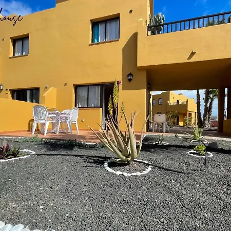 Raffi House קורלחו