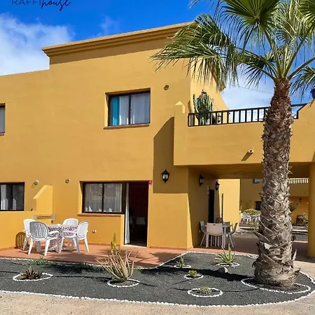 Raffi House * קורלחו