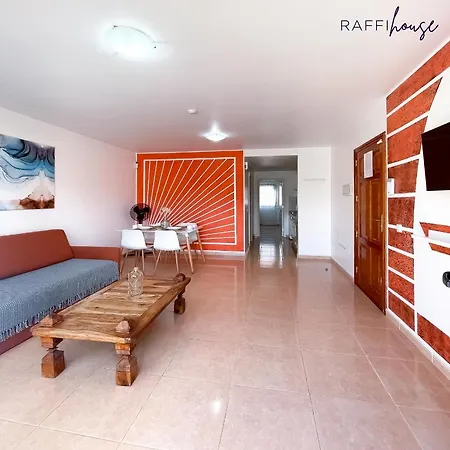 Raffi House קורלחו